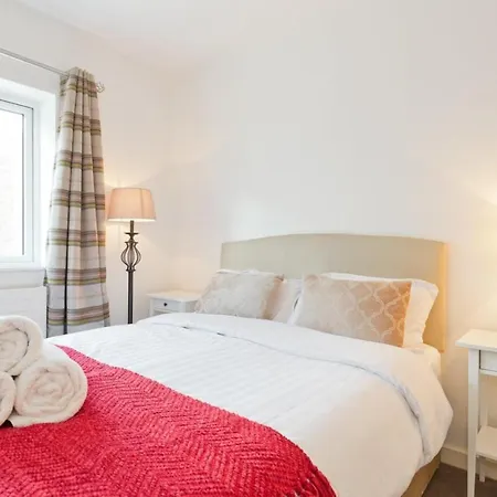 Superb Central Apartment In D4 Apartament *